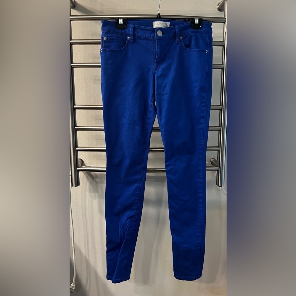 Express Jeans Low-Rise Cobalt Blue Skinny Jeans…Size:  4